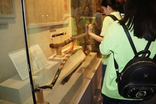 北京东审会计师事务党支部参观复兴之路展览 北京东审会计师事务党支部参观复兴之路展览